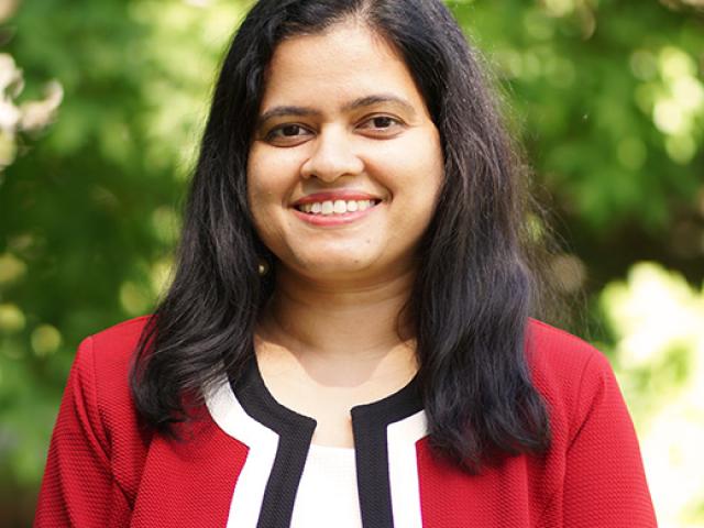 headshot of UC Davis business analyst and Lean Six Sigma Green Belt grad Priya Venkatesan