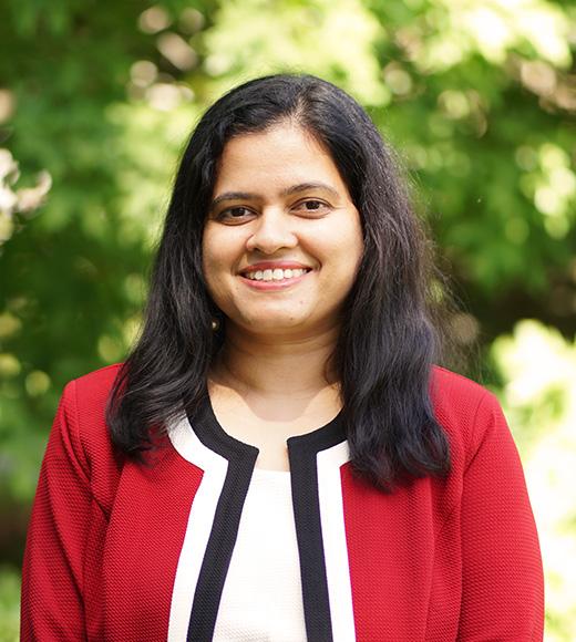 headshot of UC Davis business analyst and Lean Six Sigma Green Belt grad Priya Venkatesan