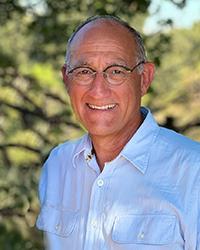 headshot of Armando Quintero