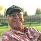 Winemaking certificate grad Steve Shoemaker